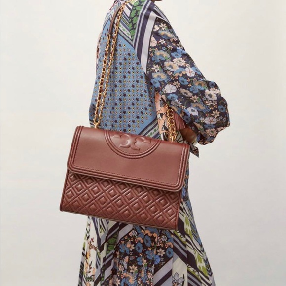 Tory Burch Handbags - TORY BURCH FLEMING MEDIUM CONVERTIBLE SHOULDER CROSSBODY BAG IN CLARET AND GOLD